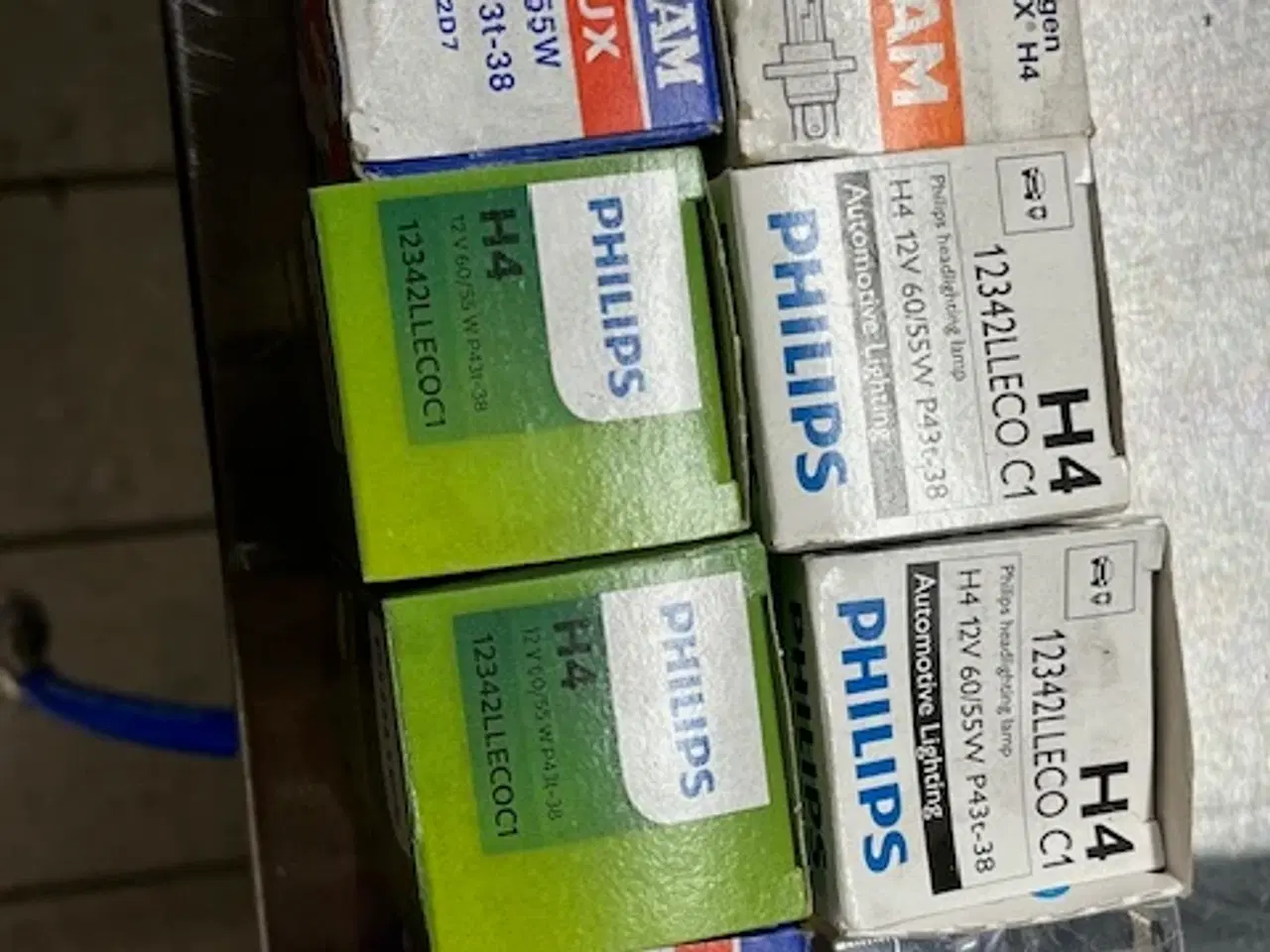 Billede 1 - Pærer H4-H7 + flere 73 stk ialt