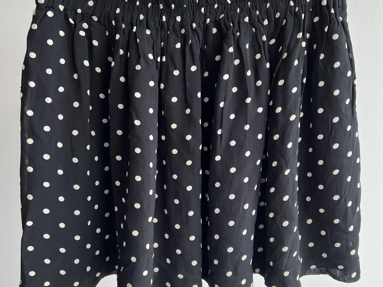 Billede 2 - GANNI nederdele