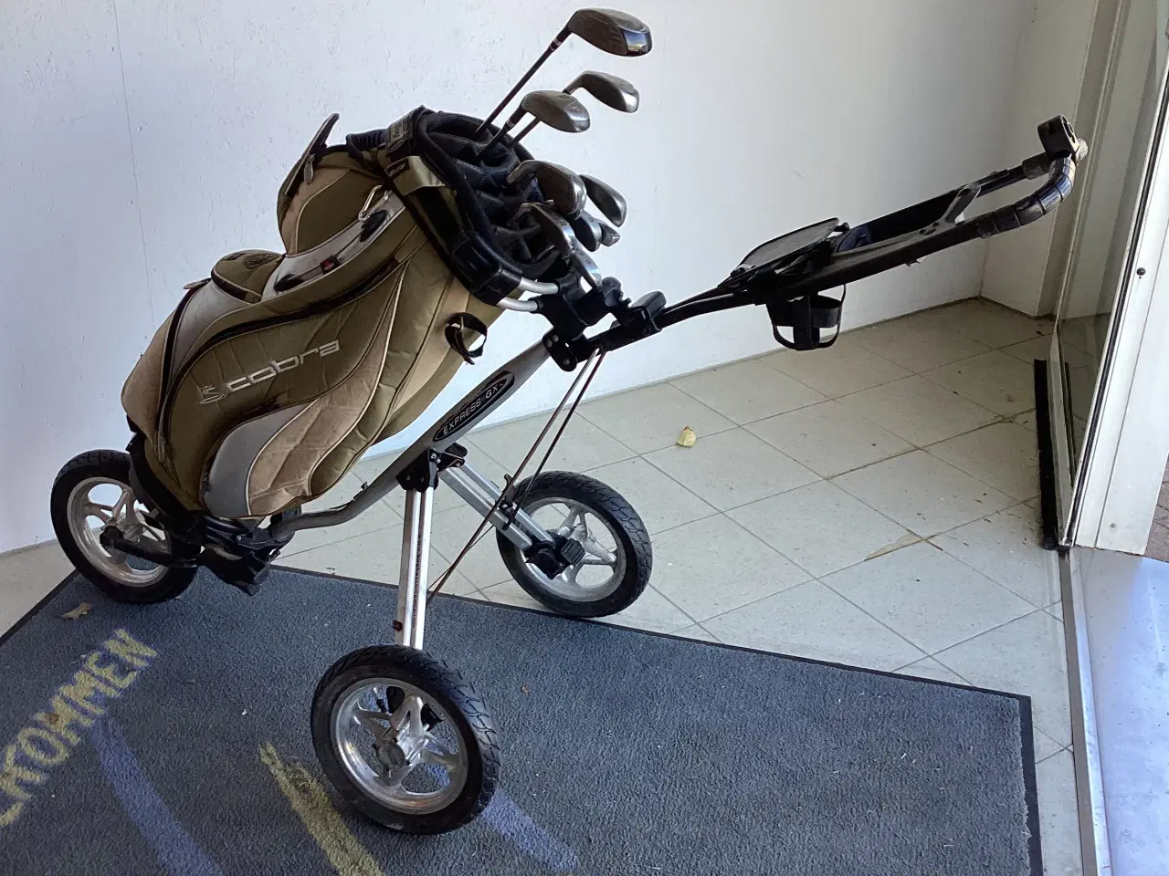 Billede 3 - Golfsæt komplet vogn,bag og værktøj