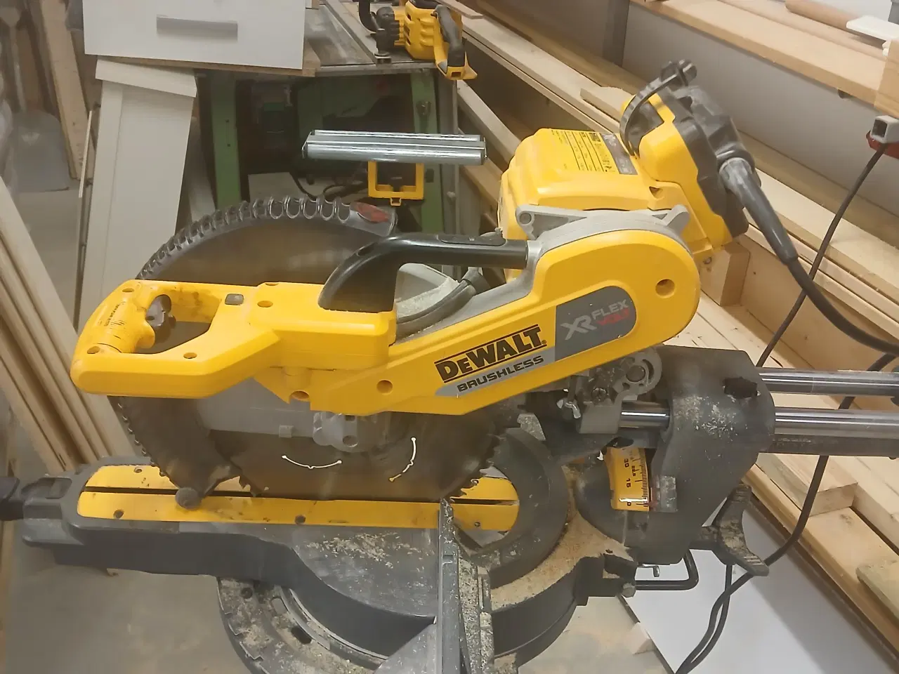 Billede 7 - Dewalt kap gearingssav DHS 780N-XJ