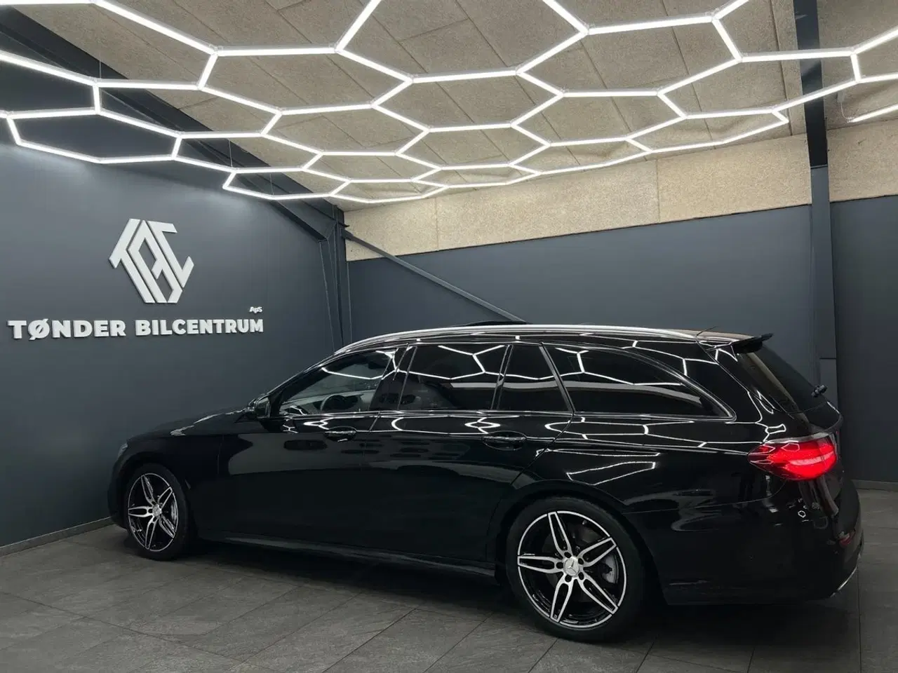 Billede 4 - Mercedes E43 3,0 AMG stc. aut. 4Matic