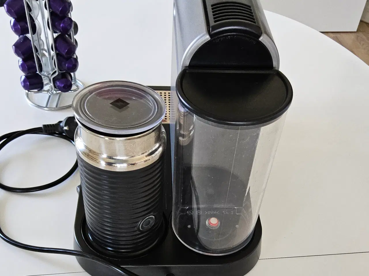 Billede 4 - Kaffemaskine, Nespresso citiz & milk m.m.
