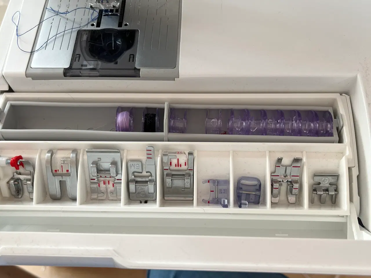 Billede 3 - Pfaff performance 5.2 elektronisk symaskine