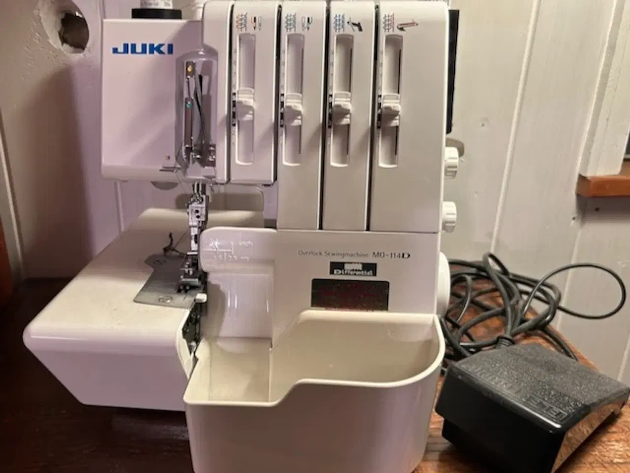 Billede 1 - JUKI overlock-maskine MO 114D