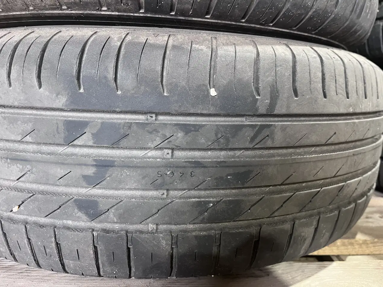 Billede 4 - Vw Alu fælge med sommerdæk