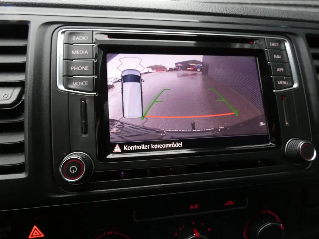 Billede 15 - VW Transporter Lang 2,0 TDI BMT DSG 150HK Van 7g Aut.