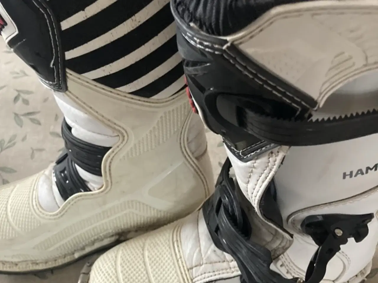 Billede 10 - Motocross sæt/ støvler. Barn 