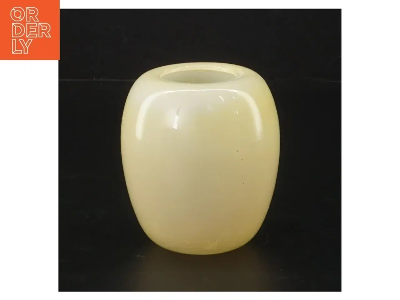 Billede 1 - glasvase fra glasmagerne (str. H. 8,5 cm ø. 7,5 cm)