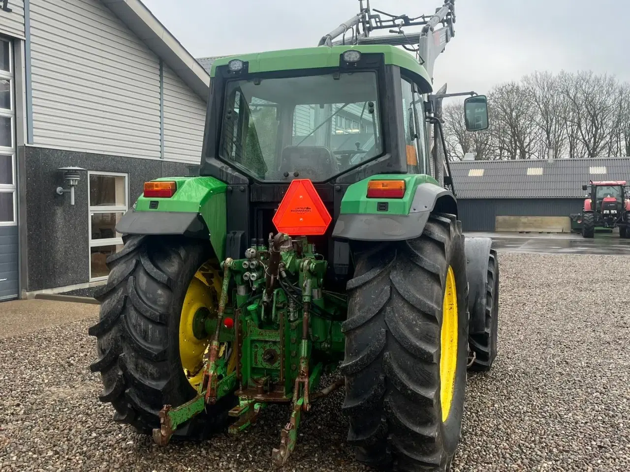 Billede 13 - John Deere 6506 Med frontlæsser og vendegear ved rattet samt nye fordæk