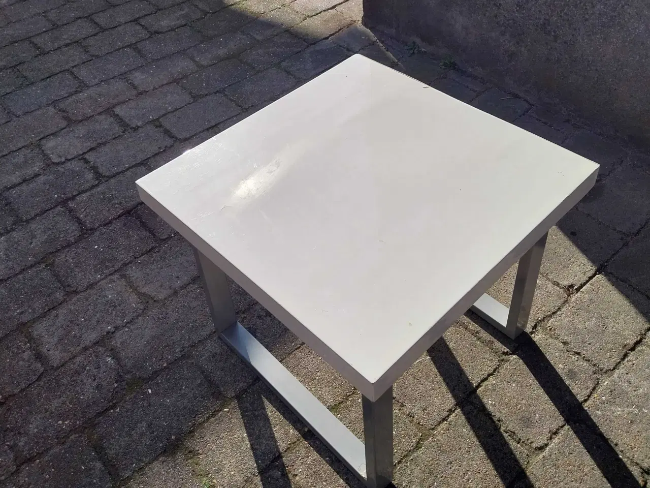 Billede 3 - Sofabord / sidebord 50 x 50 x 40 cm 