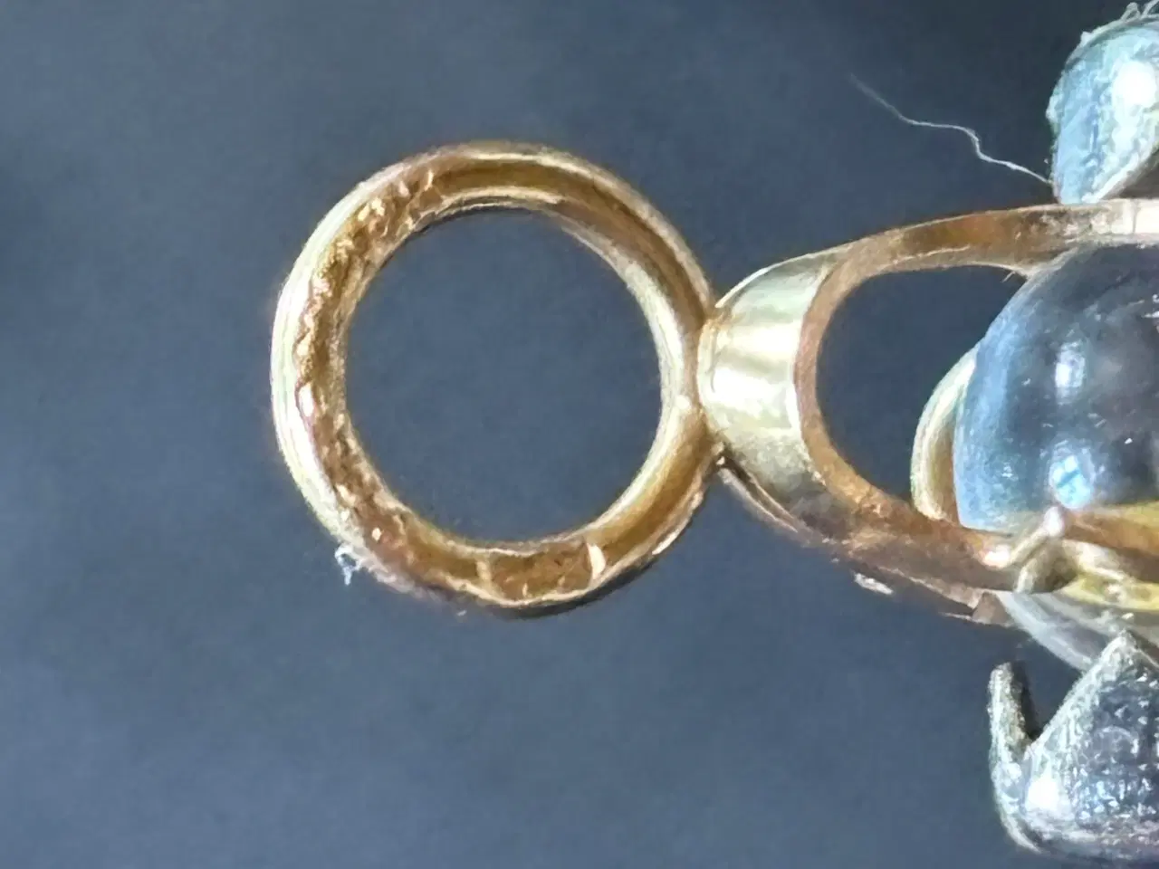 Billede 5 - 3 18 karat guld vedhæng med sten .