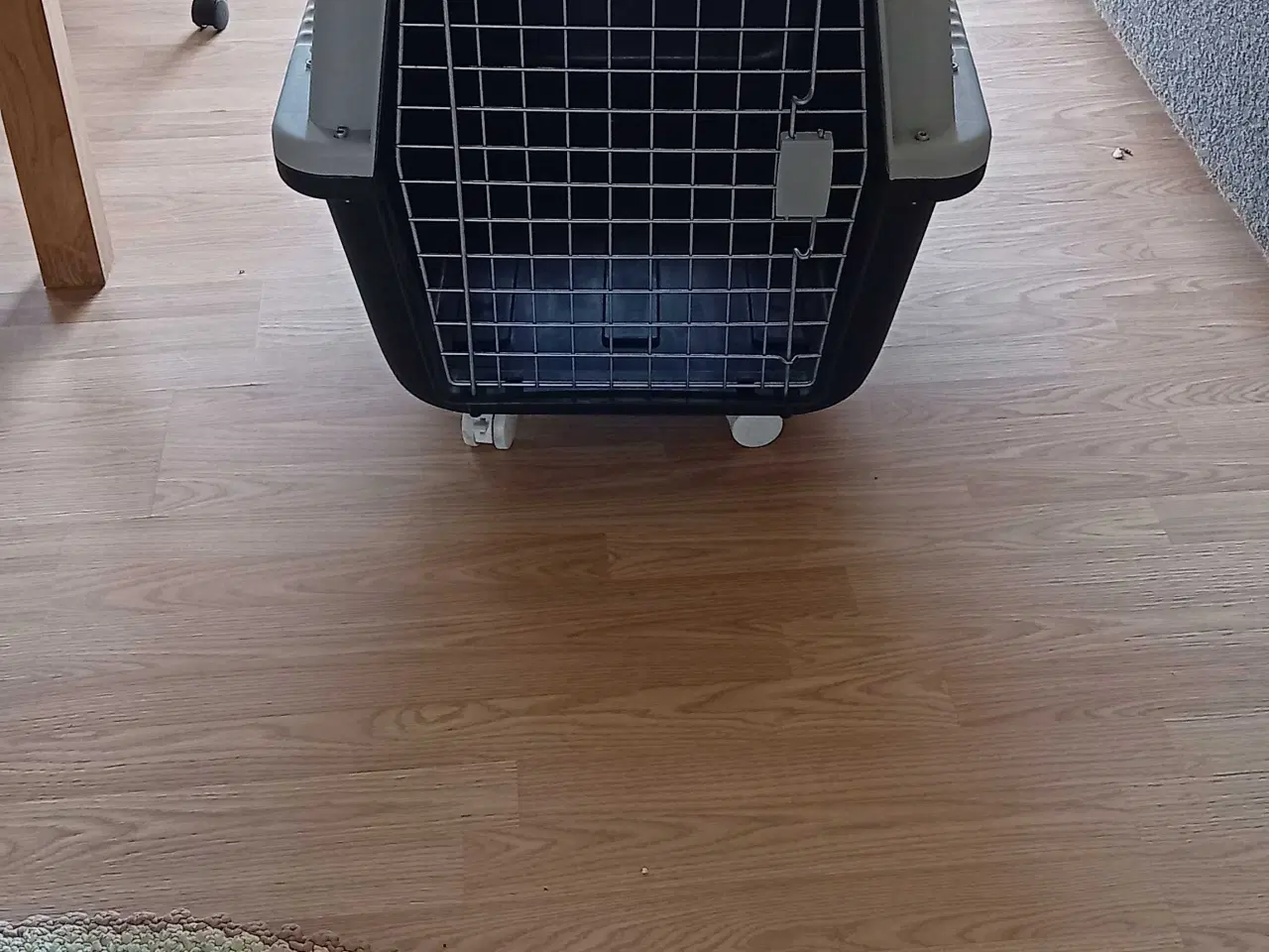 Billede 3 - Transportkasse til mellemstor hund