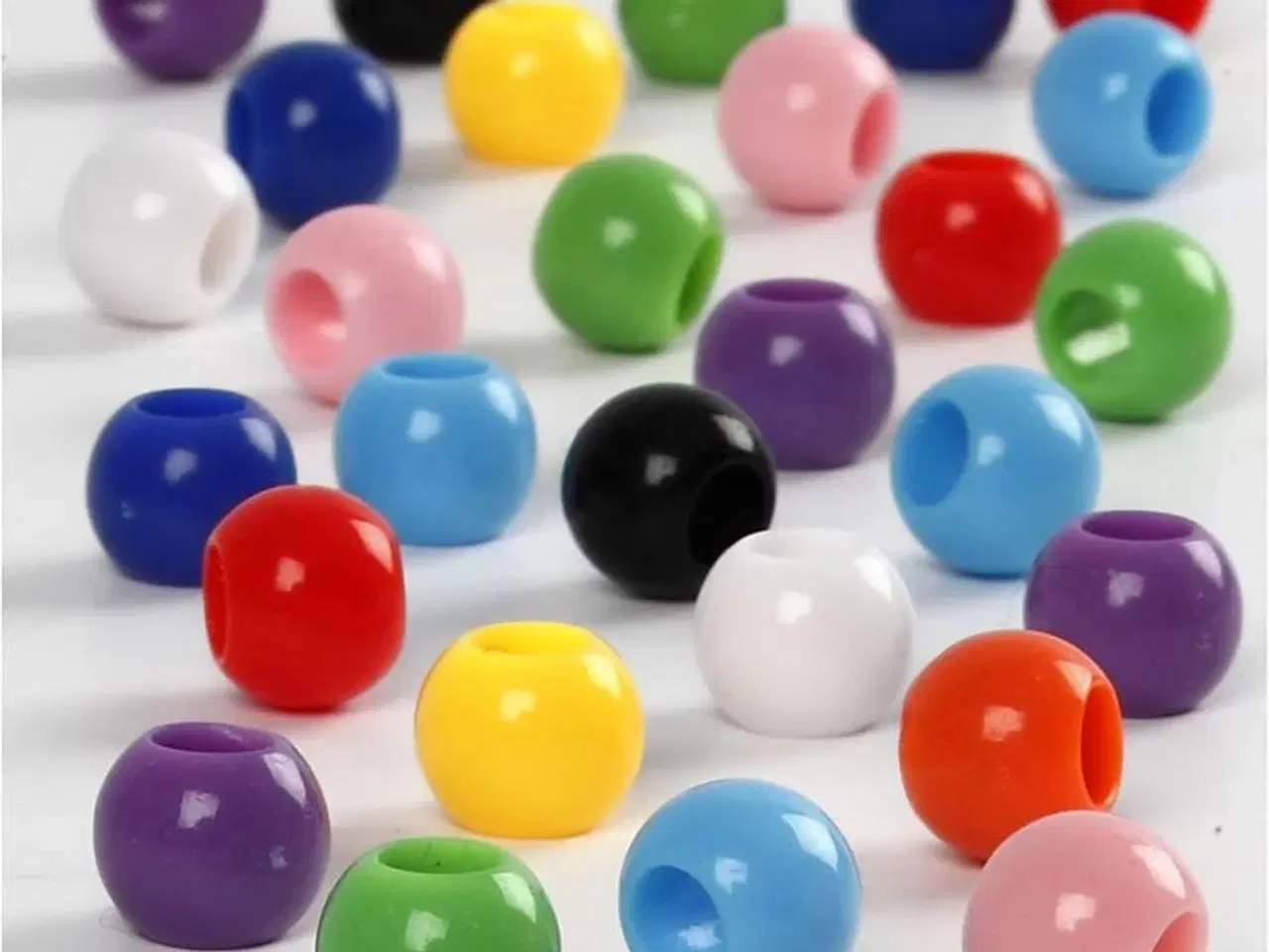 Billede 1 - Kongoperler, diam. 8 mm, hulstr. 4 mm, 70 g, 125ml/ 1 pk.