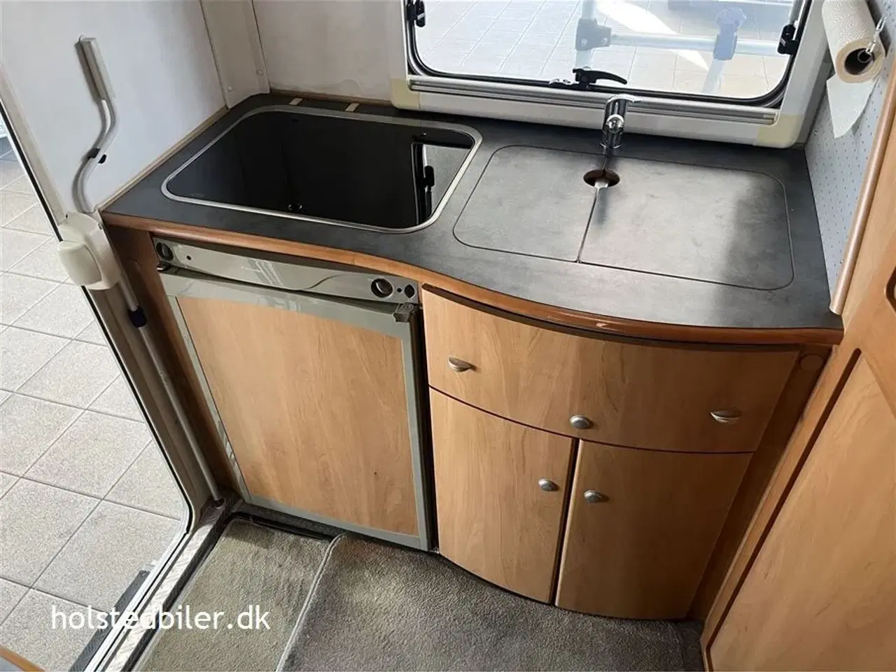 Billede 11 - 2001 - Hymer B Klasse 544   6 seler - engros til cvr nummer