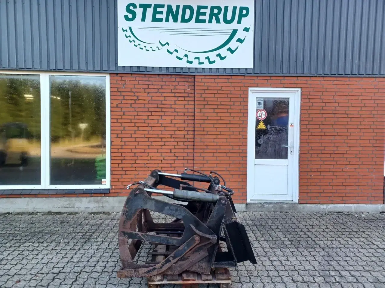 Billede 1 - - - - ÅLØ SKÆRESKOVL