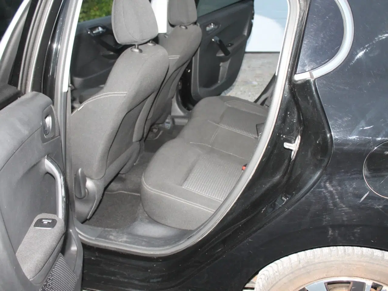 Billede 10 - Peugeot 208 1,6 BlueHDi 100 Allure