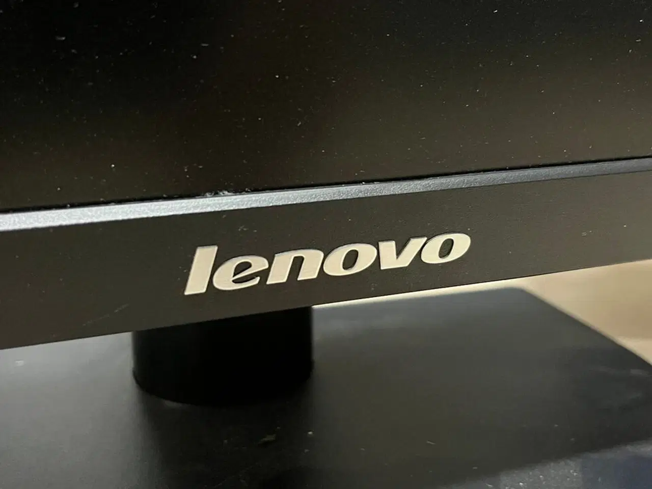 Billede 2 - 2 stk. 24" monitor, LENOVO LT2323pwA