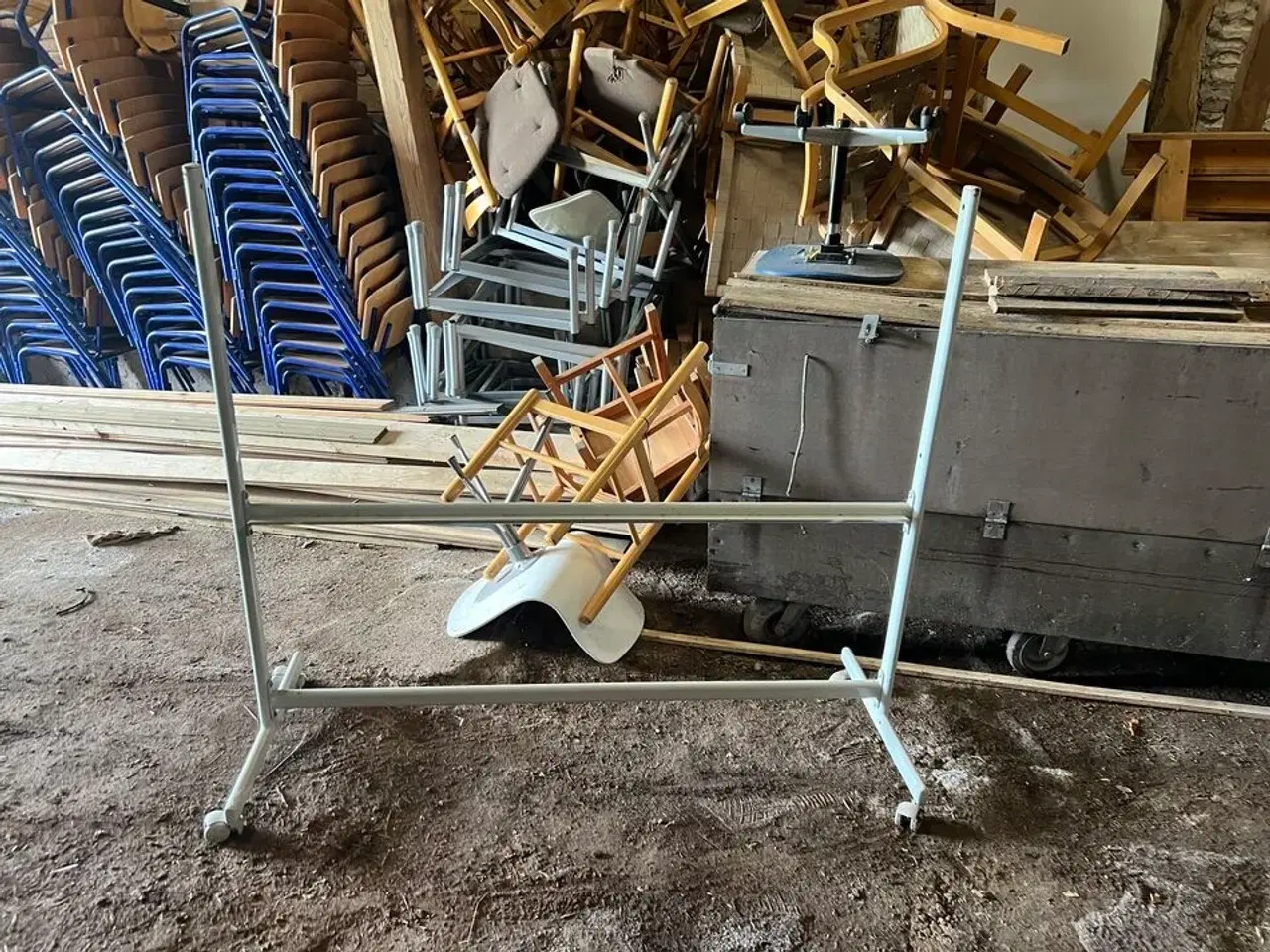 Billede 7 - Stole, partytelte/pavillioner, køleskabe, friture m.v. (se billeder)