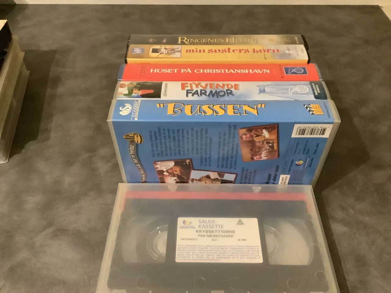 Billede 2 - VHS bånd flere titler 60kr for alle 