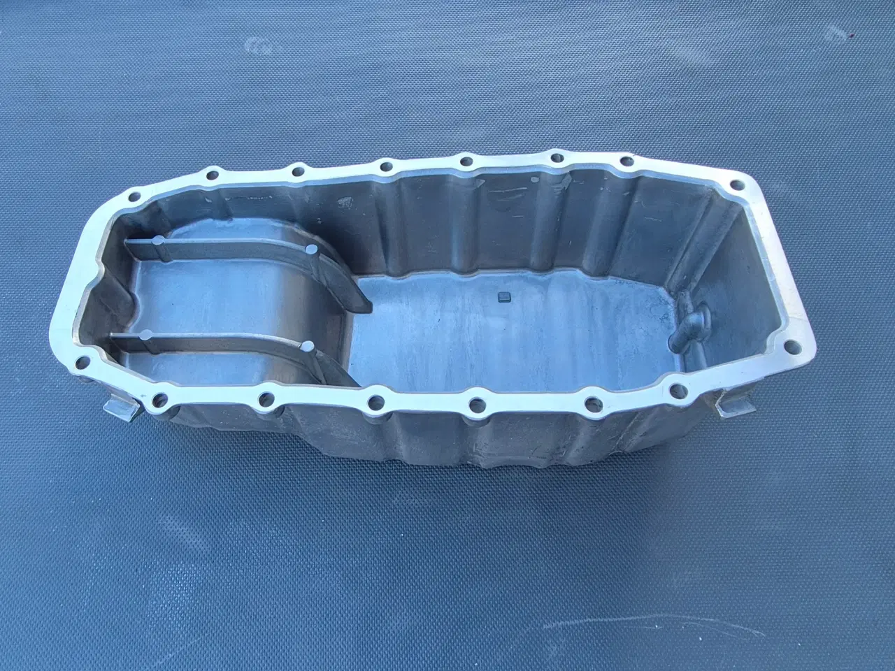 Billede 2 - Alu-bundkar til fiat punto/alfa.