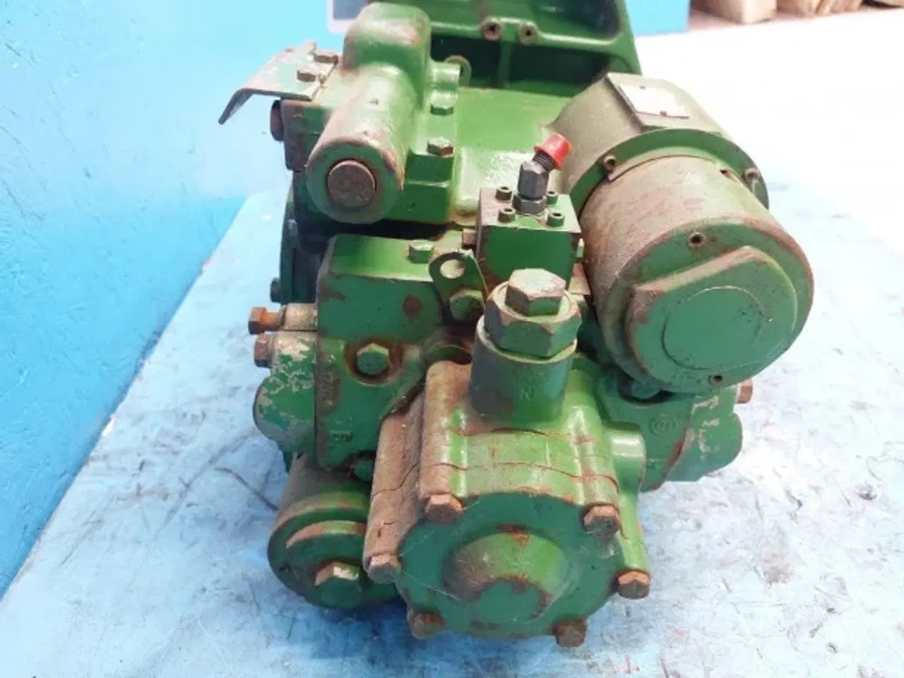 Billede 13 - John Deere 1177 Hydrostat pumpe AZ42044