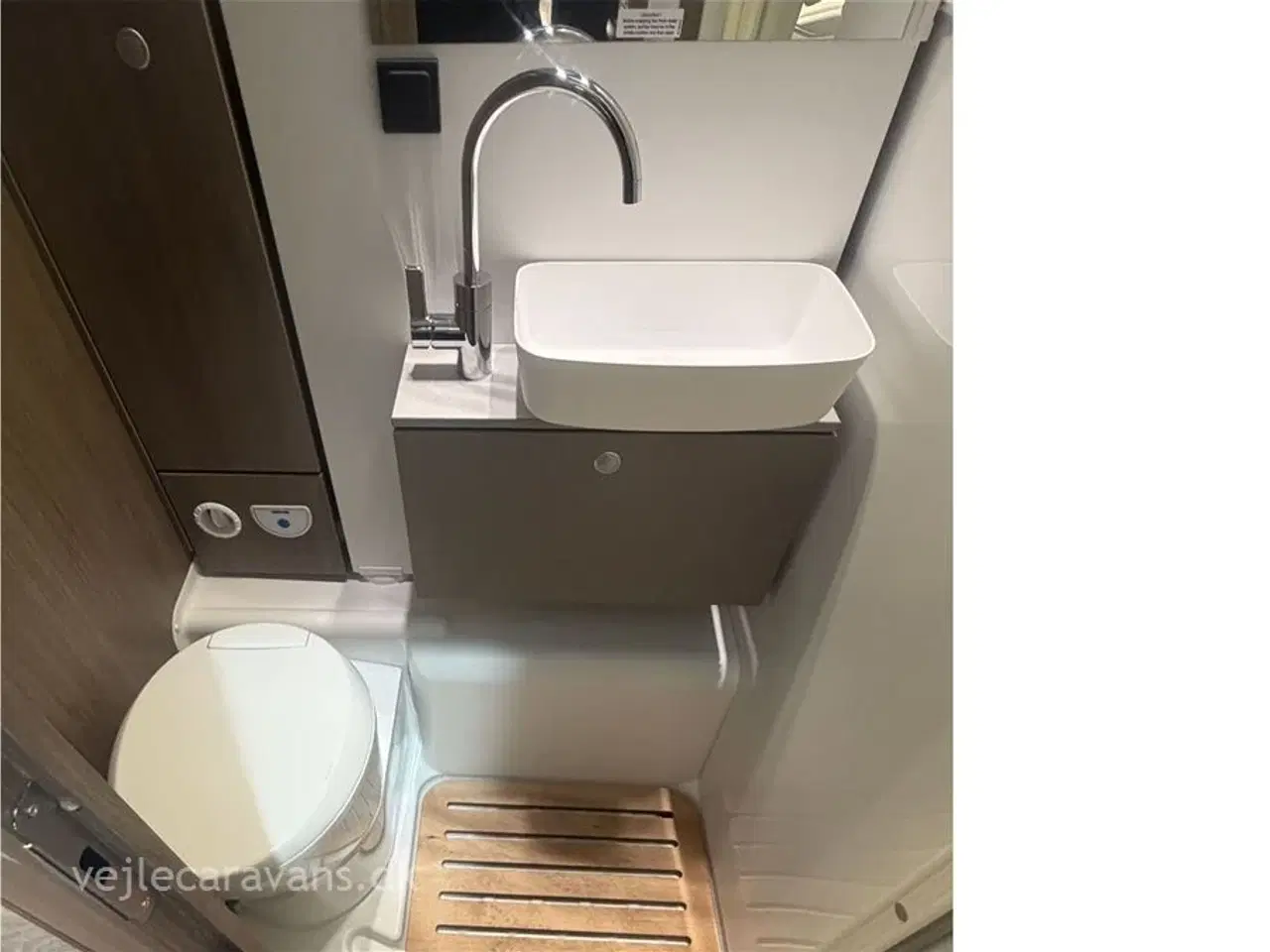 Billede 14 - 2026 - Carado T 328 Pro+