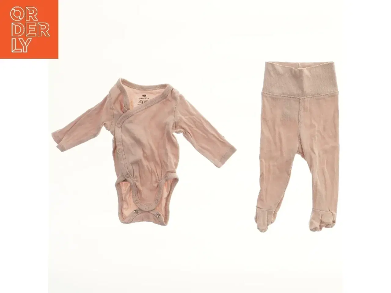 Billede 1 - Baby heldragt og bukser fra H&M (str. 50)