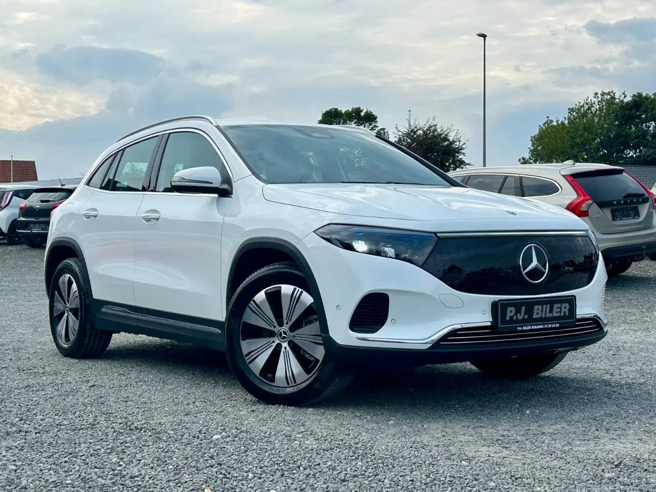 Billede 1 - Mercedes EQA300  Progressive 4Matic