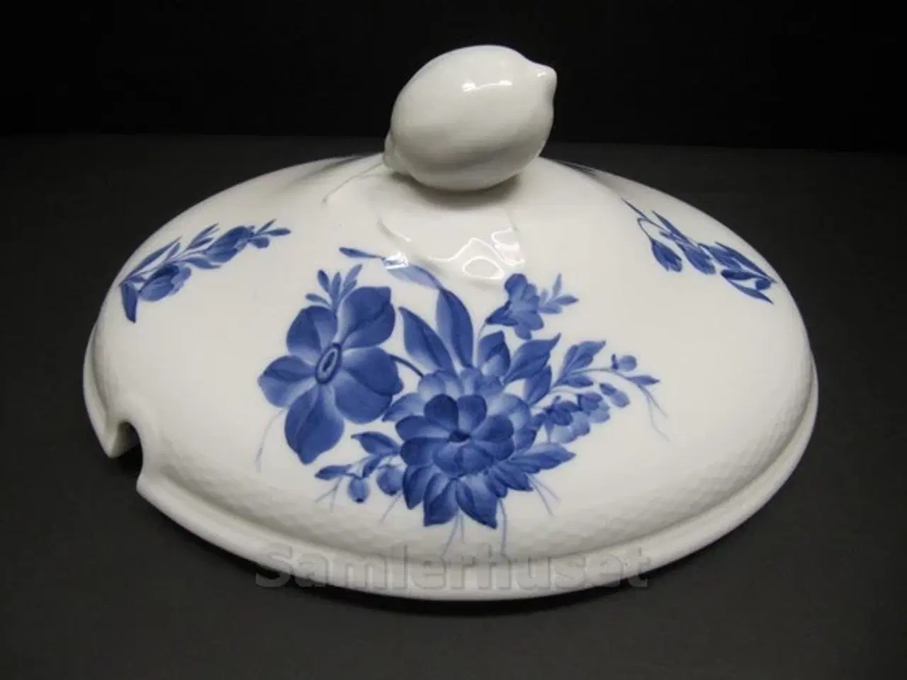 Billede 1 - Blå Blomst Flettet - Låg til terin - Hvid Citron - Indvindig randmål 25,6 x 19,5 cm. (lxb) - RC. 8134
