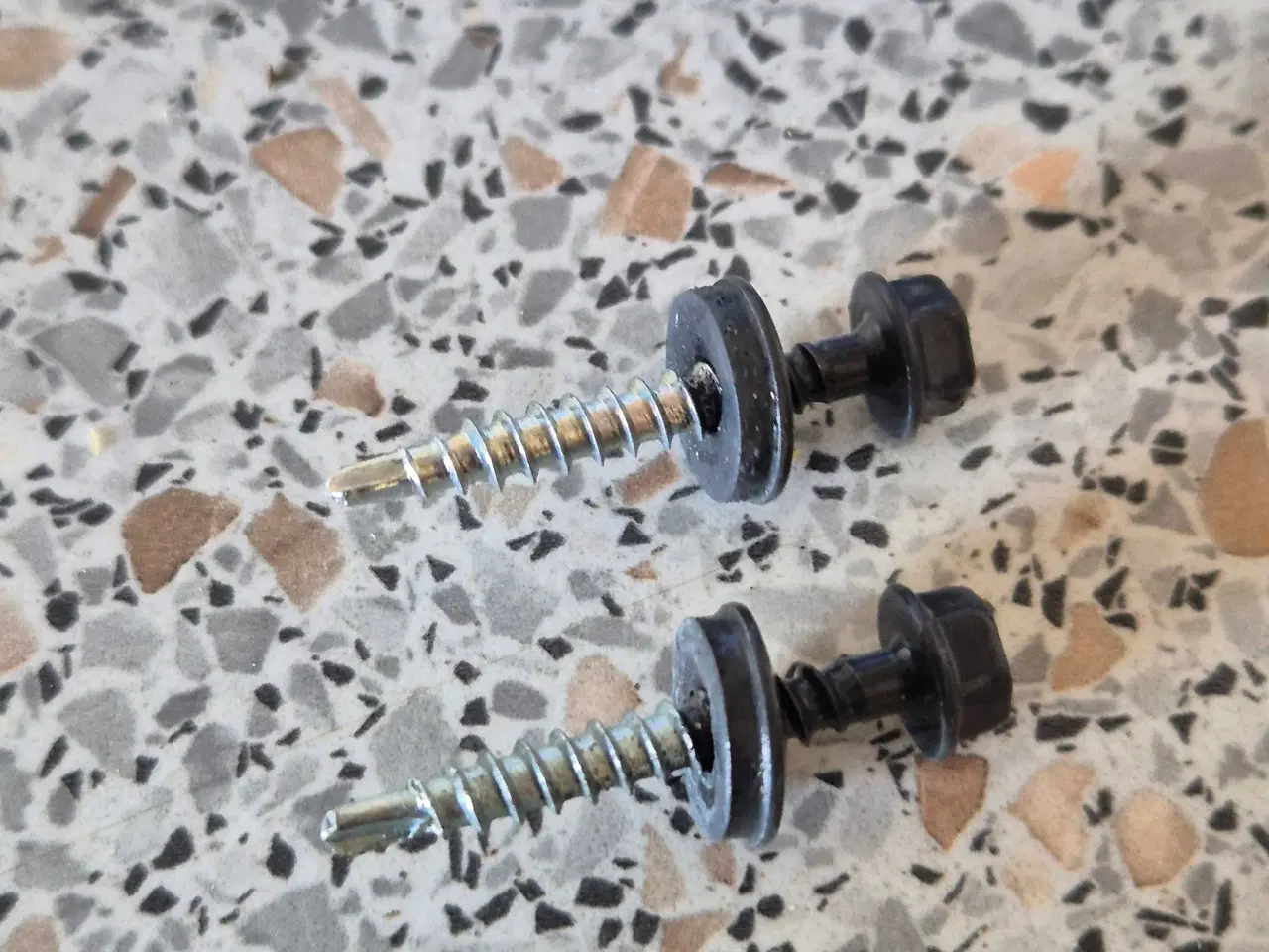 Billede 2 - Skruer til ståltagplader 