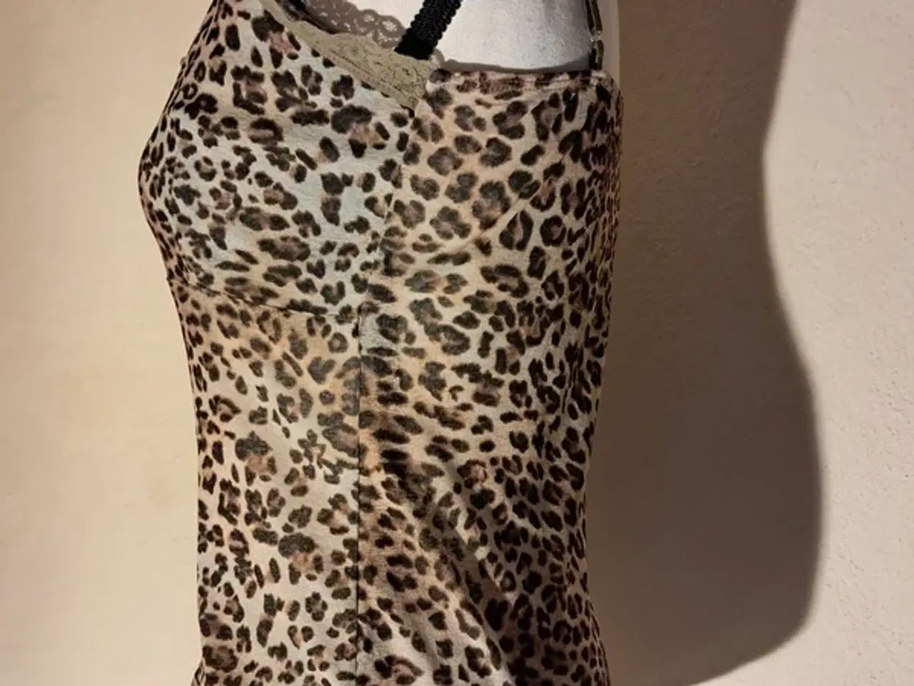 Billede 2 - Second female str. M top