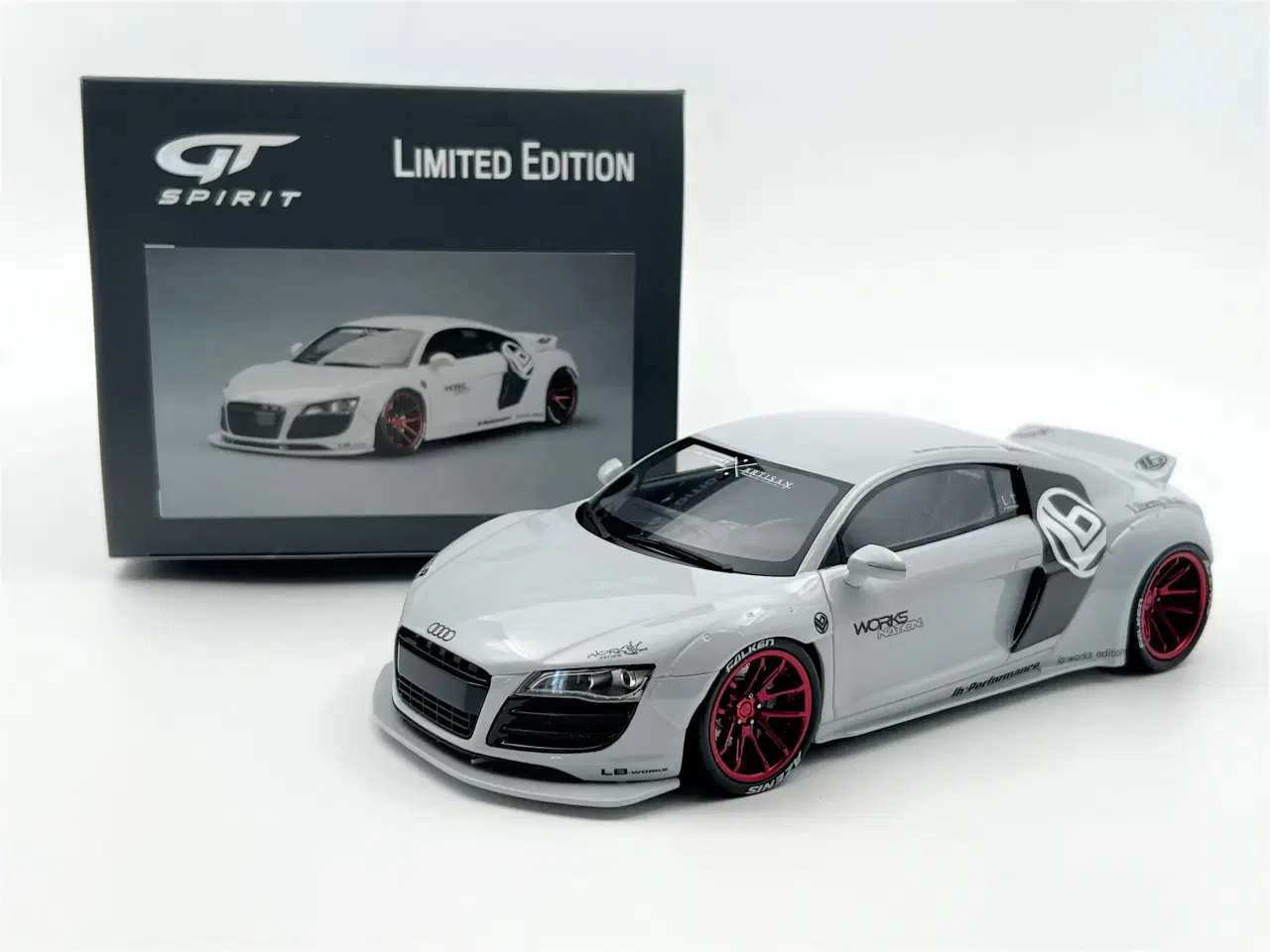 Billede 1 - 2008 Audi R8 Liberty Walk 1:18 