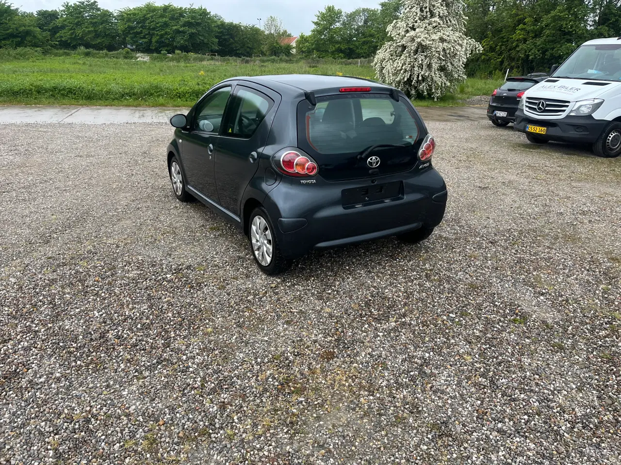 Billede 3 - TOYOTA  AYG0  ÅRG 12