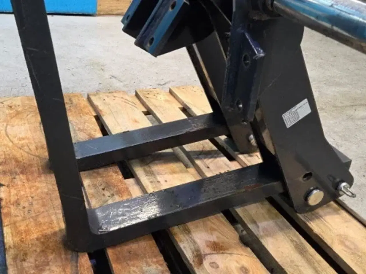 Billede 8 - New Holland B115C Pallegafler Kit 87310367