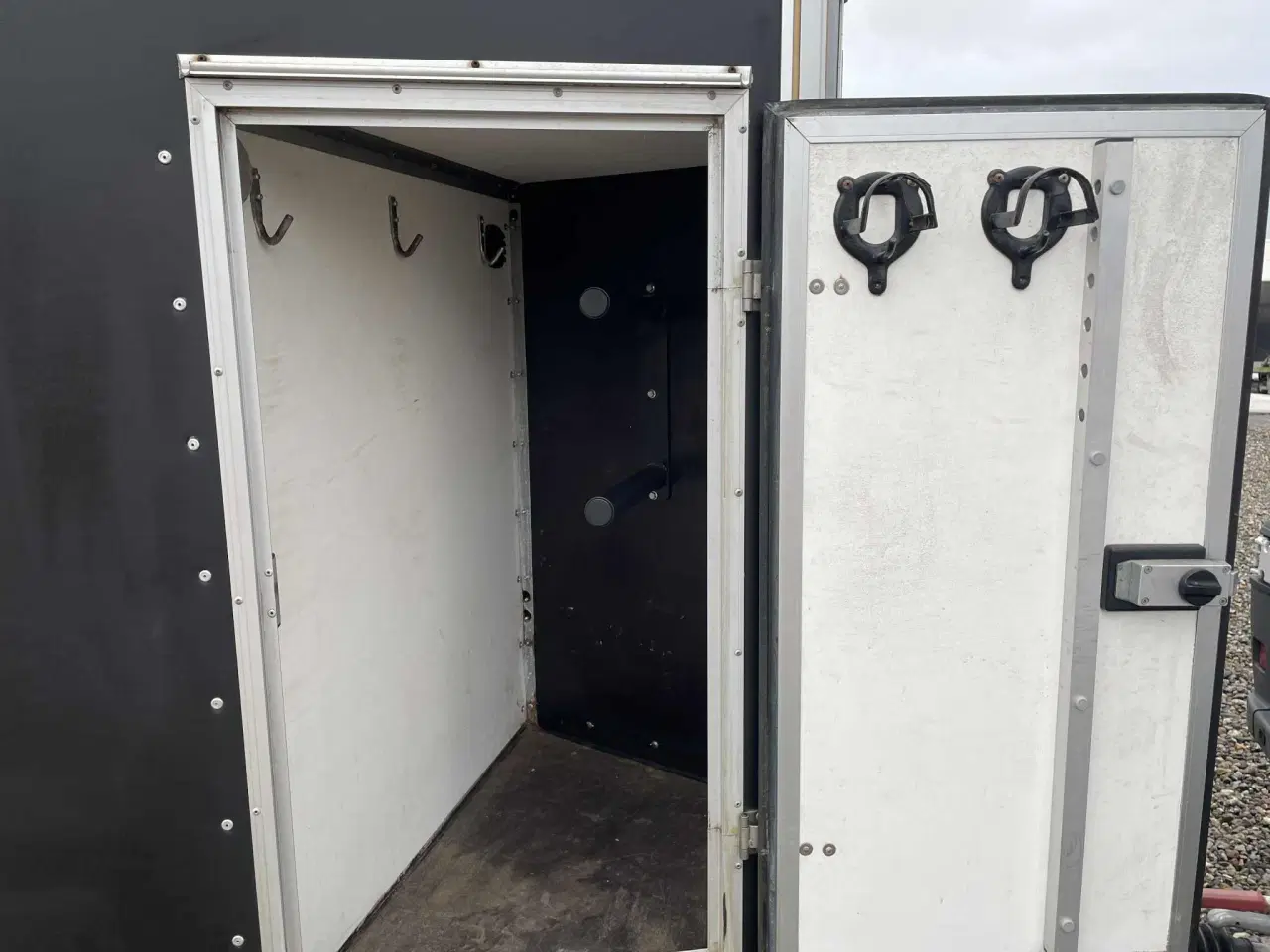 Billede 5 - NR 15 - Brenderup Royal Exclusive hestetrailer