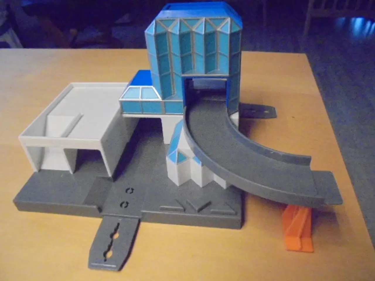 Billede 1 - MICRO MACHINES Hiways & Byways CITY PLAZA Garage  