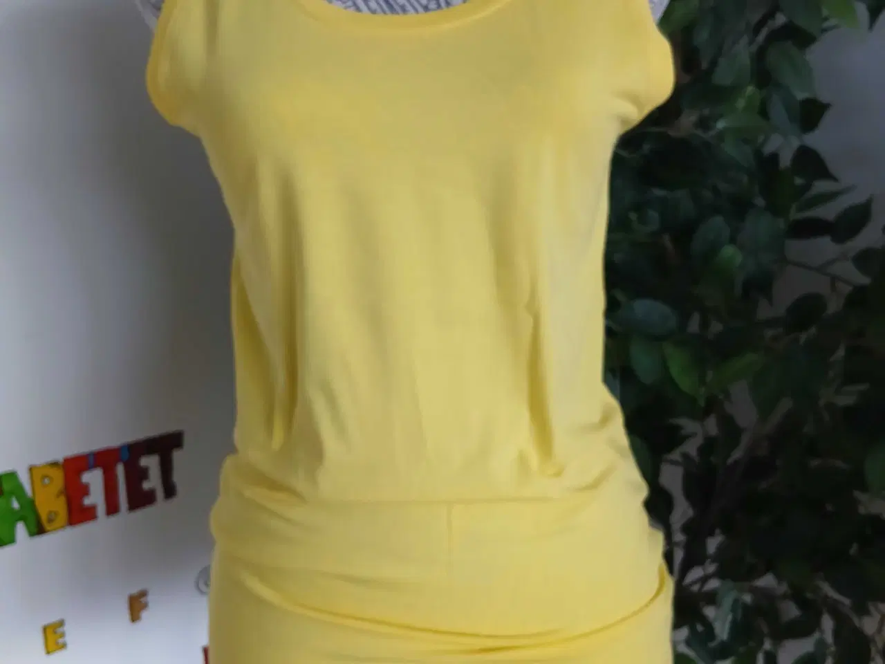 Billede 1 - Top. B.young. large/40