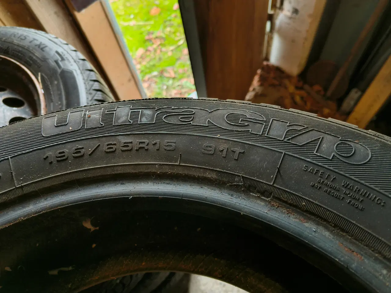 Billede 1 - Ultragrip vinterdæk, 4 stk