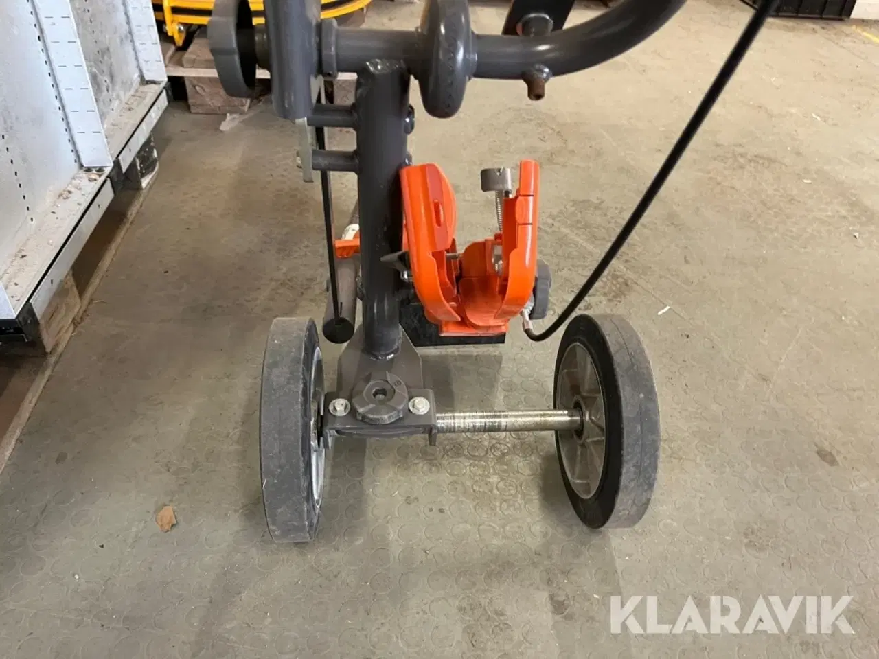 Billede 10 - Holder til sav Husquarna KV760