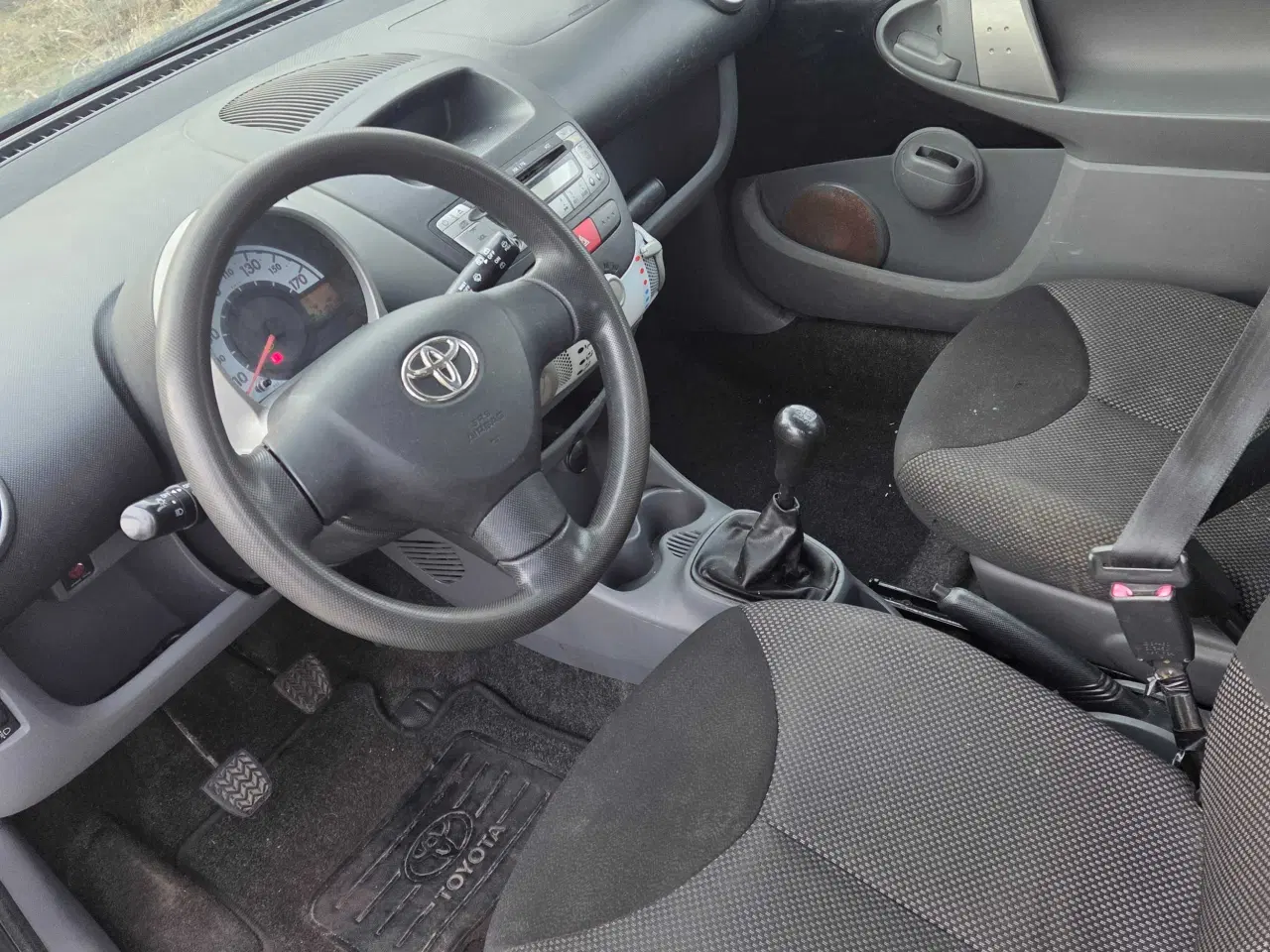 Billede 7 - Velholdt aygo