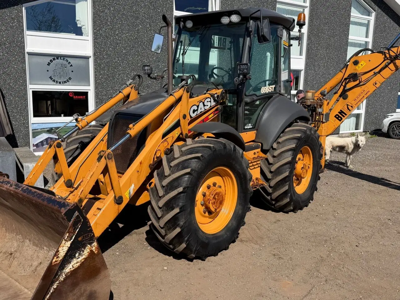 Billede 1 - Case 695 ST Med Centralsmøring - Kun 6975 Timer