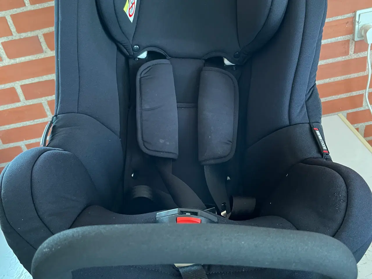 Billede 2 - Autostol med base og Babyindsats