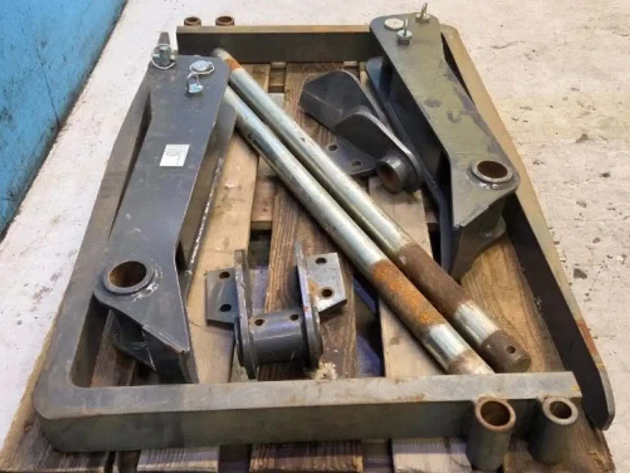 Billede 5 - New Holland B115C Pallegafler Kit 87310367