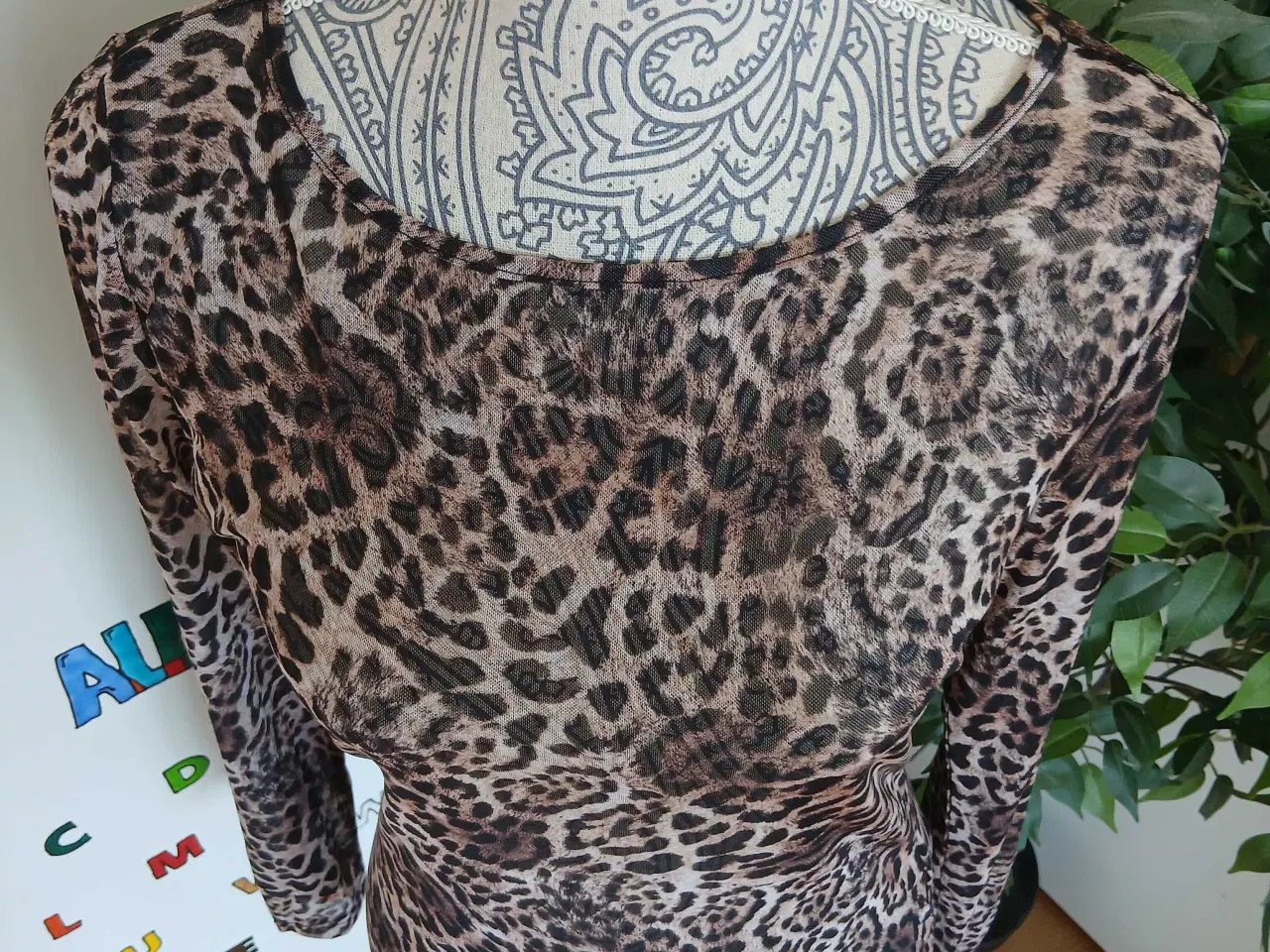 Billede 2 - Bluse. Rue de femme. Medium/38