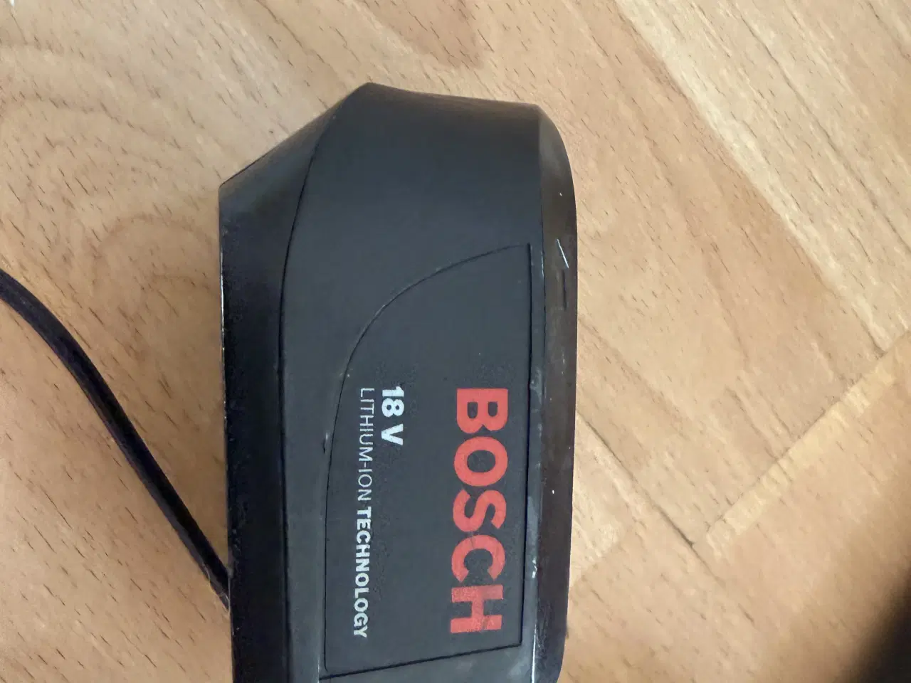 Billede 4 - Batteri hækkeklipper med lader