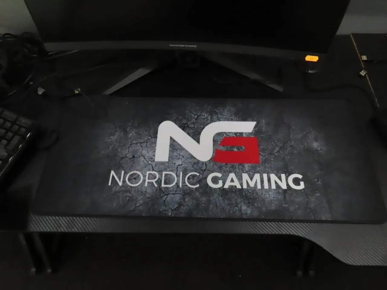 Billede 19 - 27" curved gaming monitor, ASROCK PHANTOM GAMING pg27f15rs1a