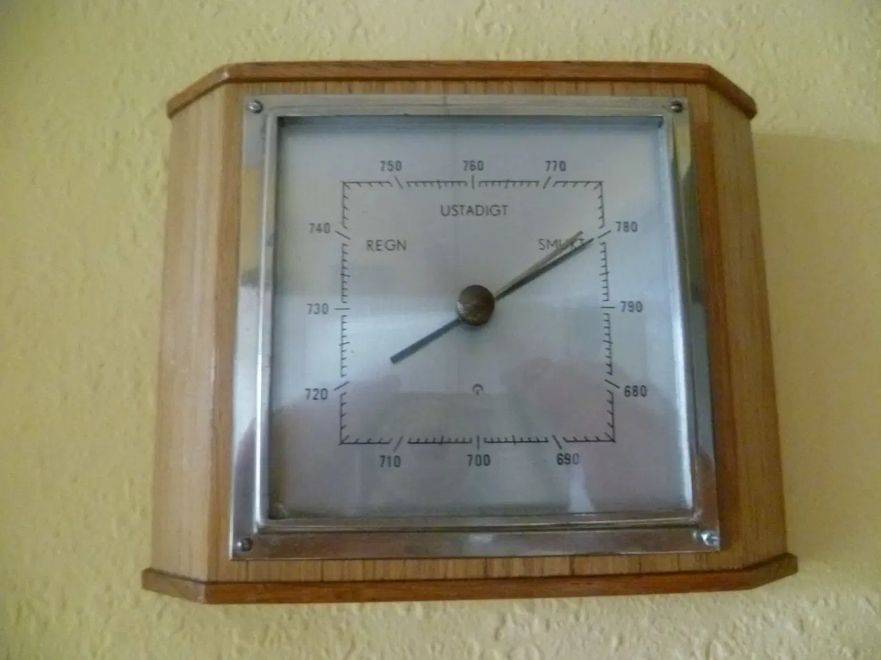 Billede 1 - Gammel barometer