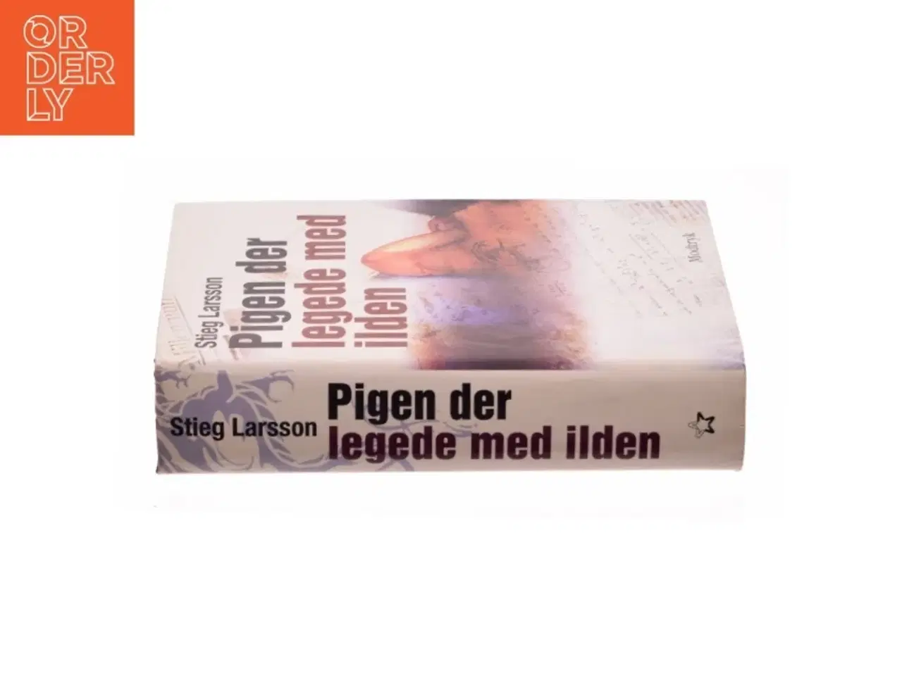 Billede 3 - Pigen der legede med ilden af Stieg Larsson (Bog)