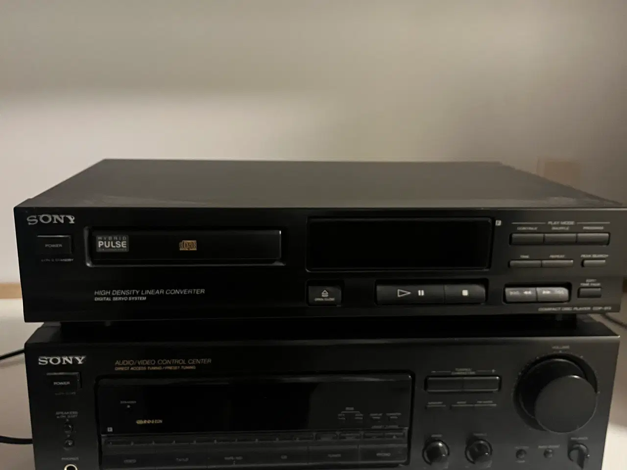 Billede 3 - Pladespiller med anlæg