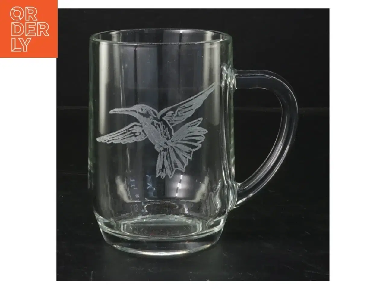Billede 1 - Glaskrus med indgravering af kolibri (str. 13 cm)